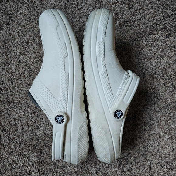 Crocs M/9 W/11 White Fur Lined Clog - Picture 2 of 7